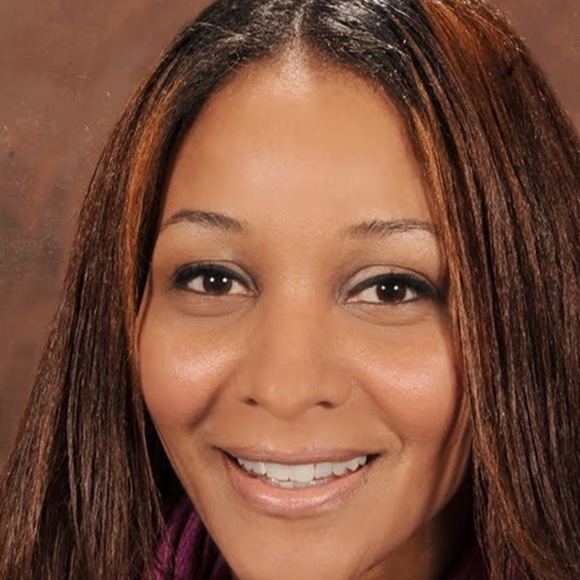 Meet your Posher, Octavia - Picture 1 of 1